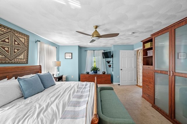 11 Arthur Gordon Dr, Rowley, MA 01969