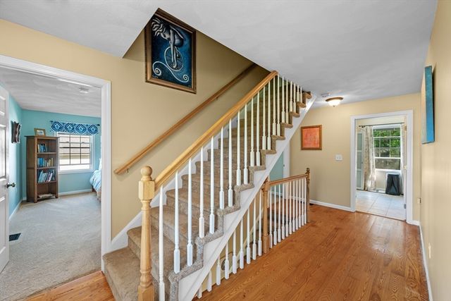 11 Arthur Gordon Dr, Rowley, MA 01969