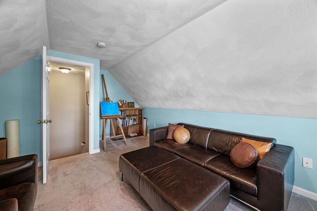 11 Arthur Gordon Dr, Rowley, MA 01969