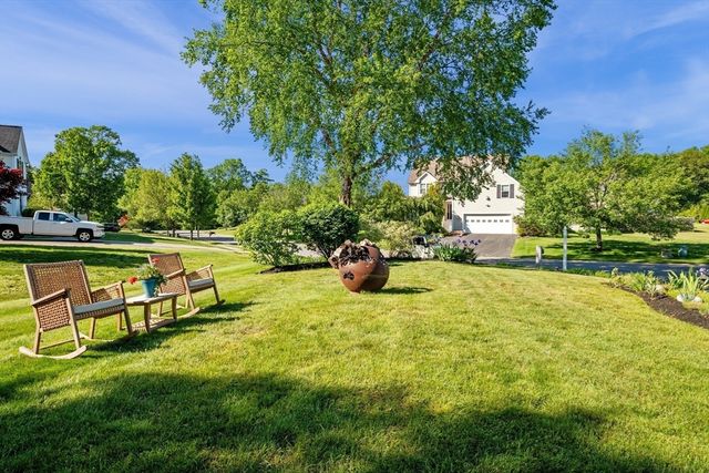11 Arthur Gordon Dr, Rowley, MA 01969