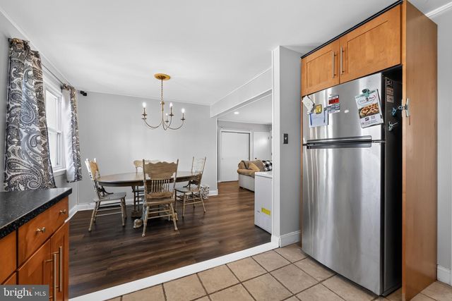 285 MILL RD, Burlington, NJ 08016