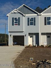118 Crab Claw Spit Lane, Jacksonville, NC 28546