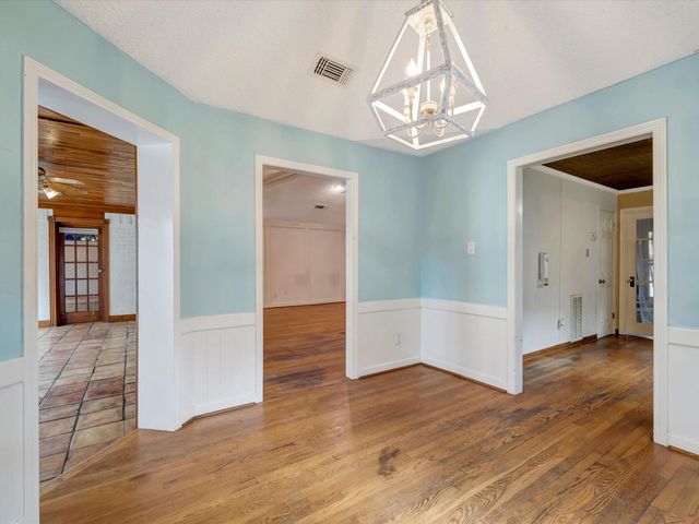 1015 Woodhorn Drive, Houston, TX 77062