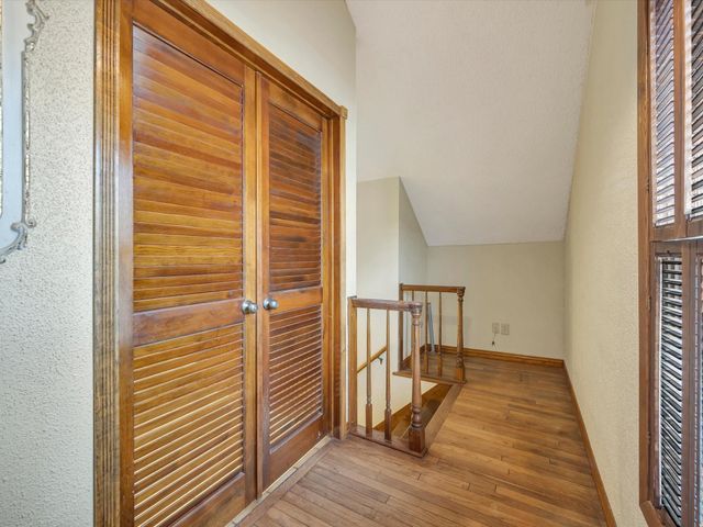 1015 Woodhorn Drive, Houston, TX 77062