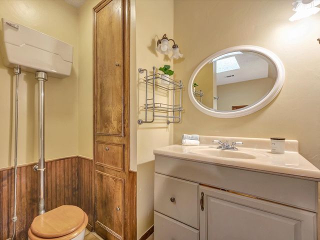 1015 Woodhorn Drive, Houston, TX 77062