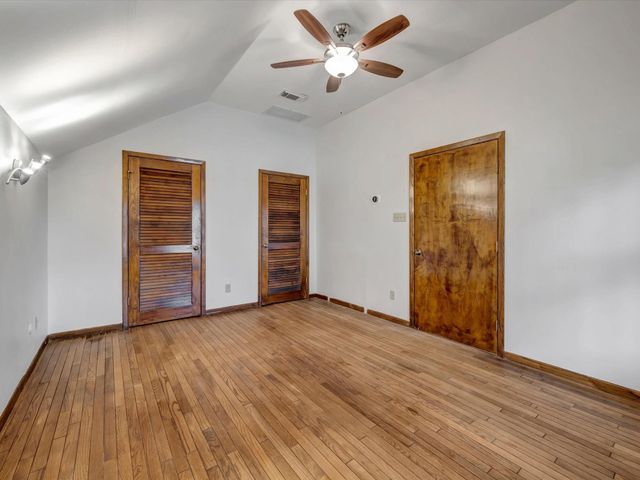 1015 Woodhorn Drive, Houston, TX 77062