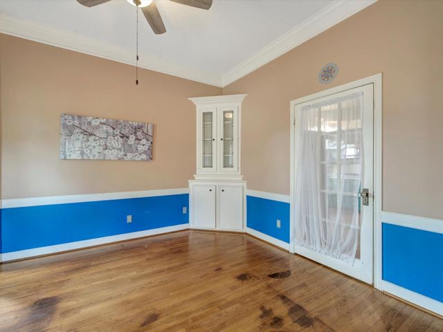 1015 Woodhorn Drive, Houston, TX 77062