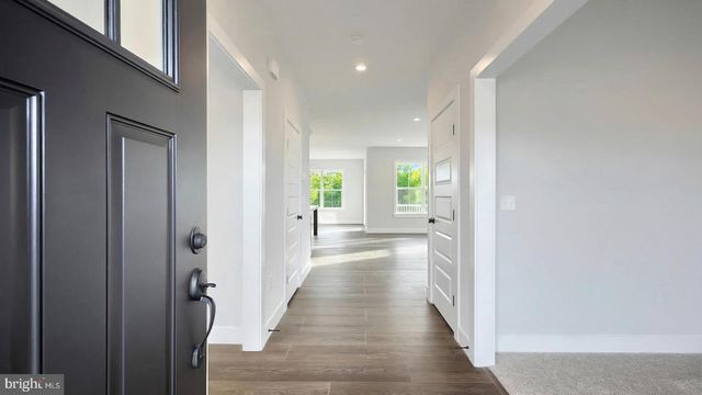130 SOUTH MOUNTAIN DR, Carlisle, PA 17013