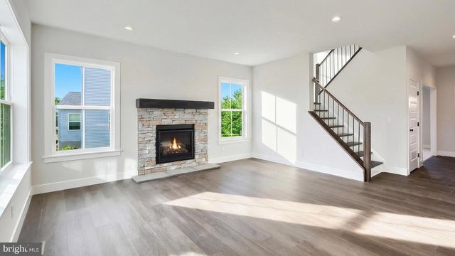 130 SOUTH MOUNTAIN DR, Carlisle, PA 17013