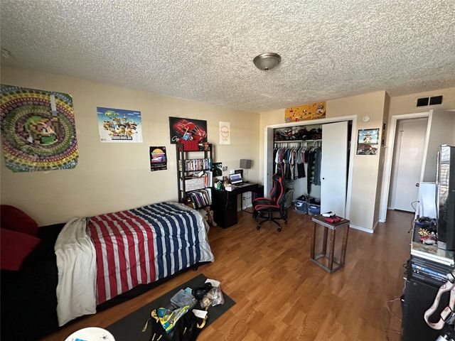 910 Duncan LN 52, Austin, TX 78705