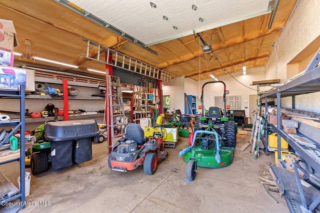 1655 W Diamond Bar Rd, Rathdrum, ID 83858