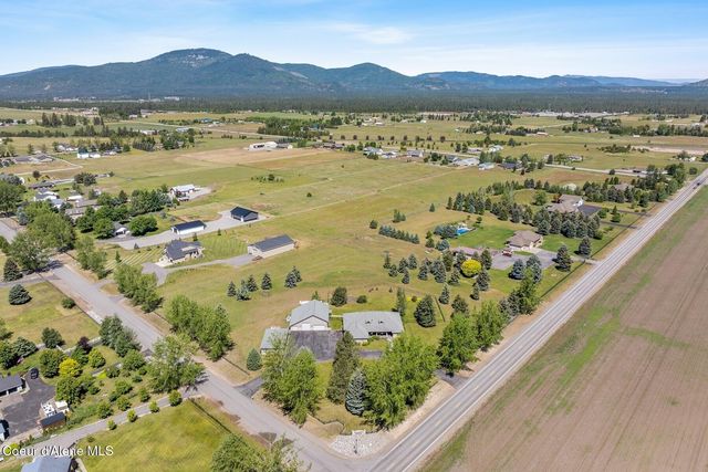 1655 W Diamond Bar Rd, Rathdrum, ID 83858