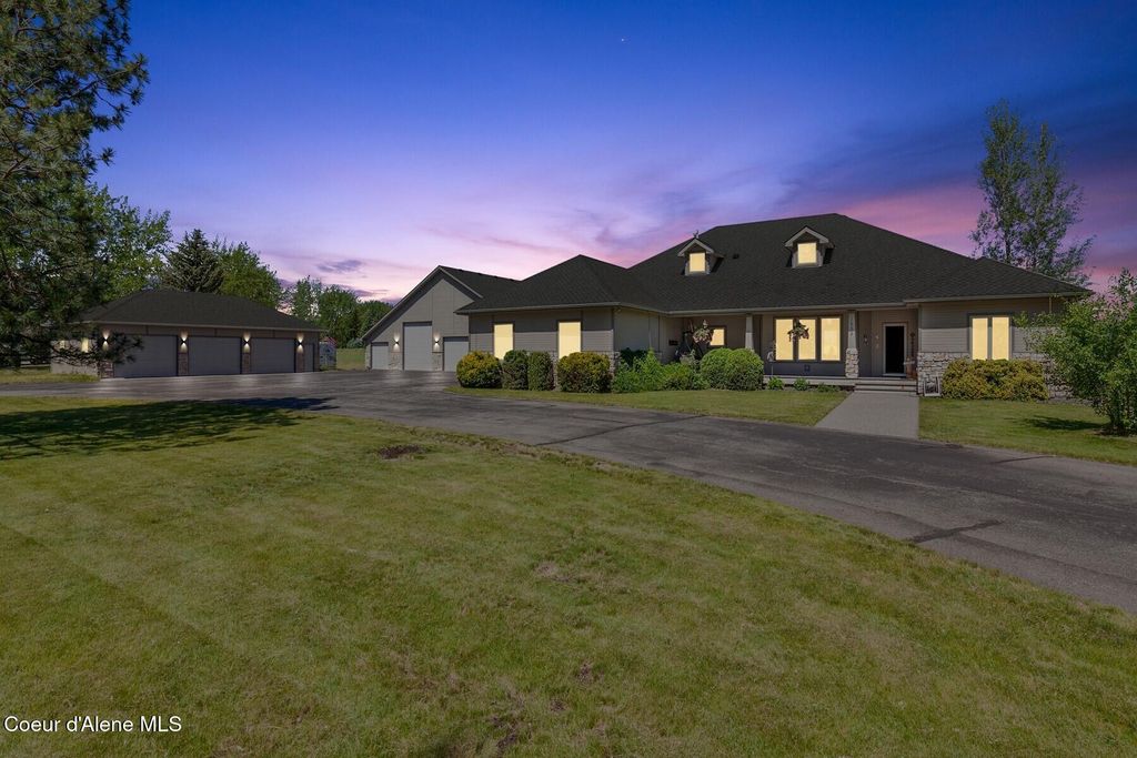 1655 W Diamond Bar Rd, Rathdrum, ID 83858 photo 2
