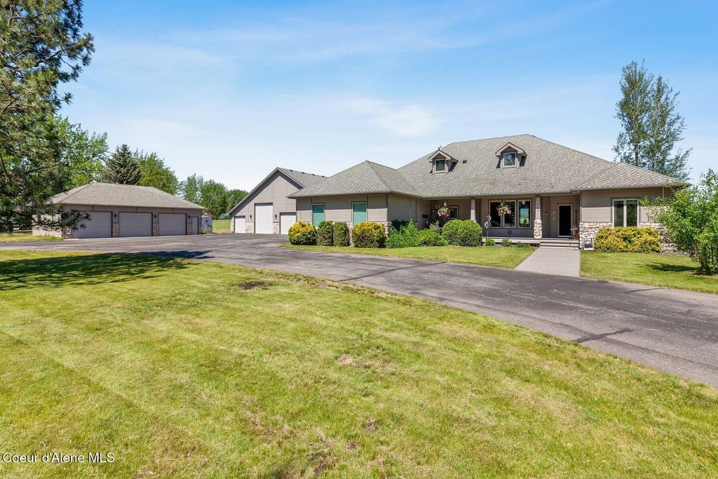 1655 W Diamond Bar Rd, Rathdrum, ID 83858 photo 3