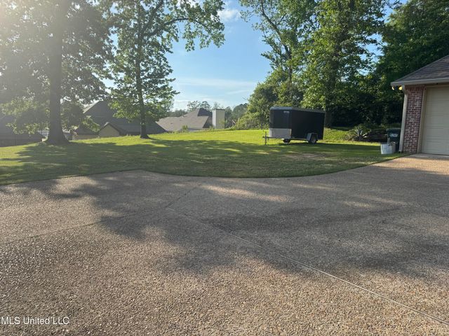 8 Audubon Place, Natchez, MS 39120