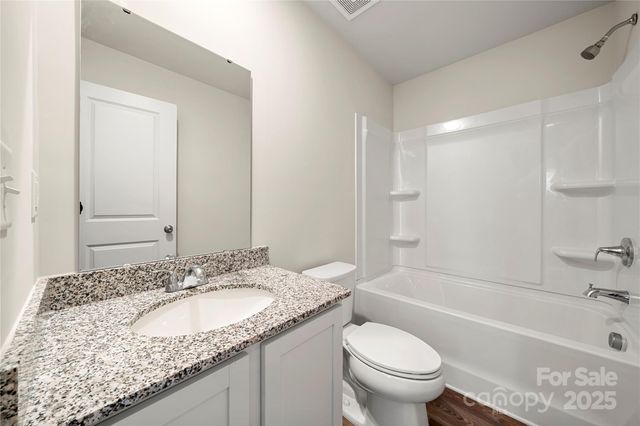 127 Villa Lane, Lincolnton, NC 28092