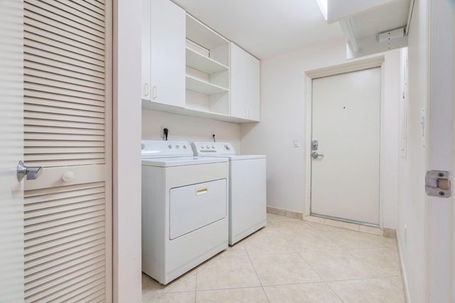 2051 SE 3rd Street 307, Deerfield Beach, FL 33441