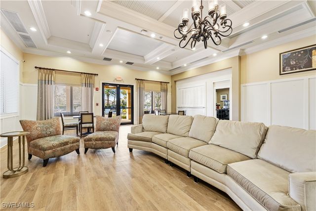 6606 Marbella DR, Naples, FL 34105