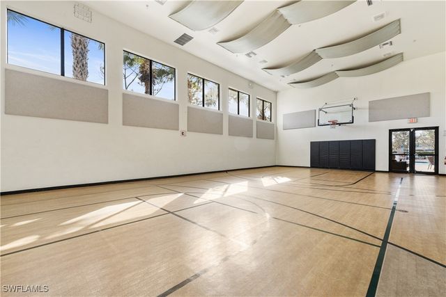 6606 Marbella DR, Naples, FL 34105