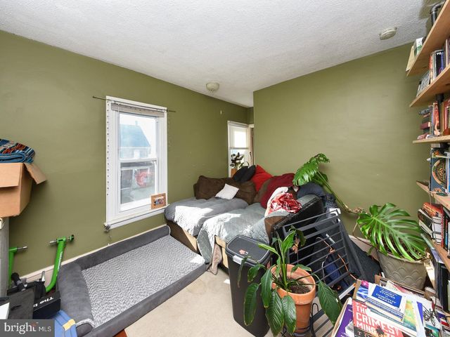 17-19 N SECOND ST, Souderton, PA 18964