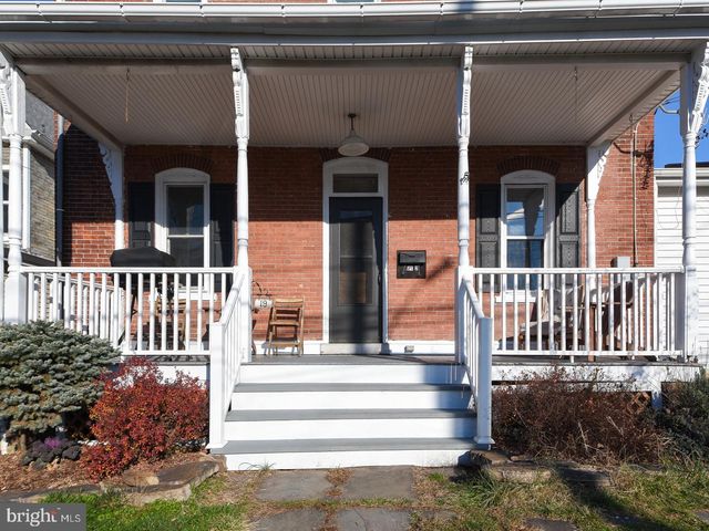 17-19 N SECOND ST, Souderton, PA 18964