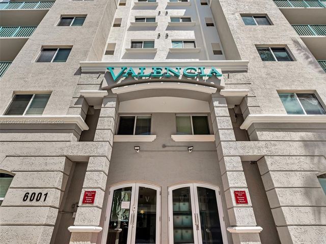 6001 SW 70th St 313, South Miami, FL 33143