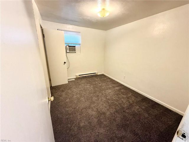 1724 Selden AVE, Norfolk, VA 23523