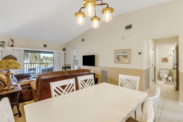 4514 WEYBRIDGE 54, Sarasota, FL 34235