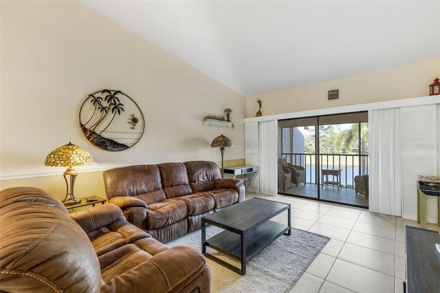 4514 WEYBRIDGE 54, Sarasota, FL 34235