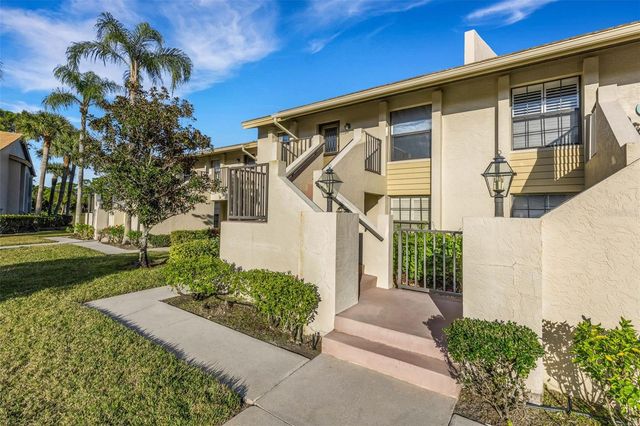 4514 WEYBRIDGE 54, Sarasota, FL 34235