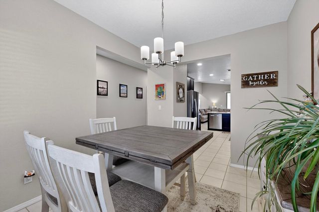 1831 Tesoro Loop NW, Los Lunas, NM 87031