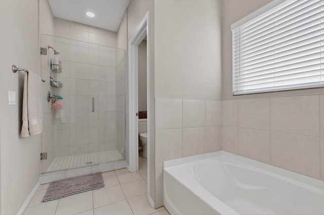 1831 Tesoro Loop NW, Los Lunas, NM 87031