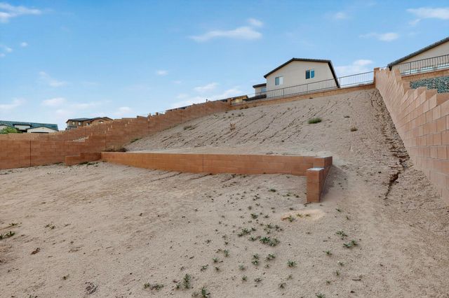 1831 Tesoro Loop NW, Los Lunas, NM 87031