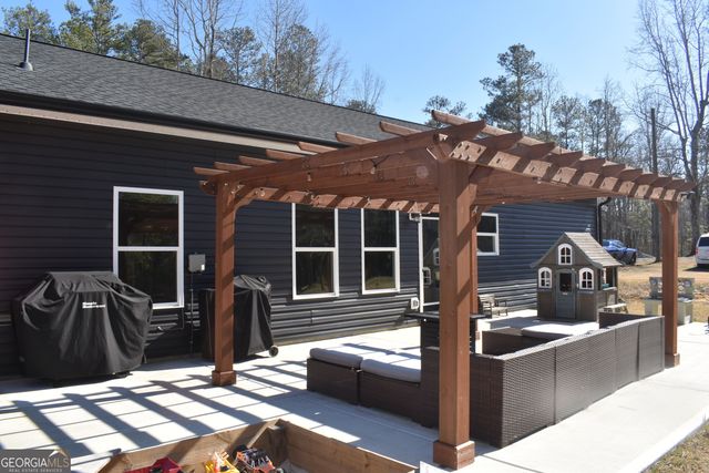 999 Polk Lane, Dallas, GA 30132