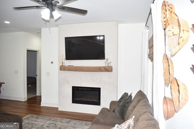 999 Polk Lane, Dallas, GA 30132