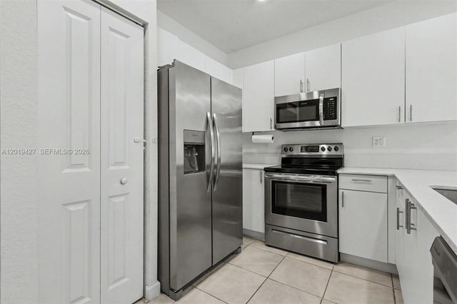 20308 NW 6th Pl, Miami Gardens, FL 33169