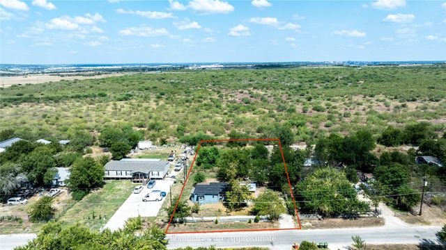 1950 Ash ST, San Marcos, TX 78666