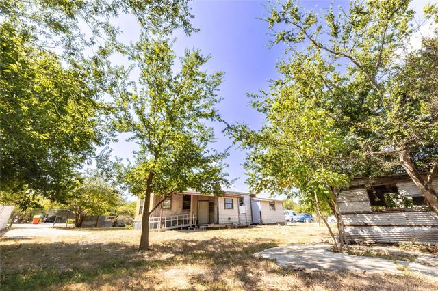 1950 Ash ST, San Marcos, TX 78666