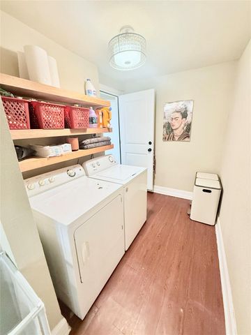 6027 Bluebell CIR, Austin, TX 78741