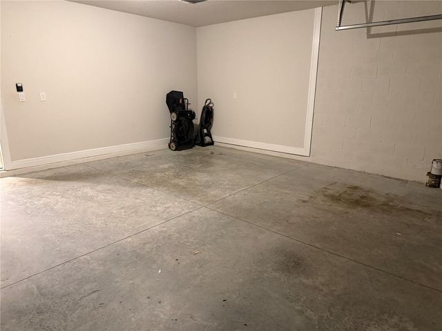 3887 SPRUCE CREEK DRIVE, Lakeland, FL 33811