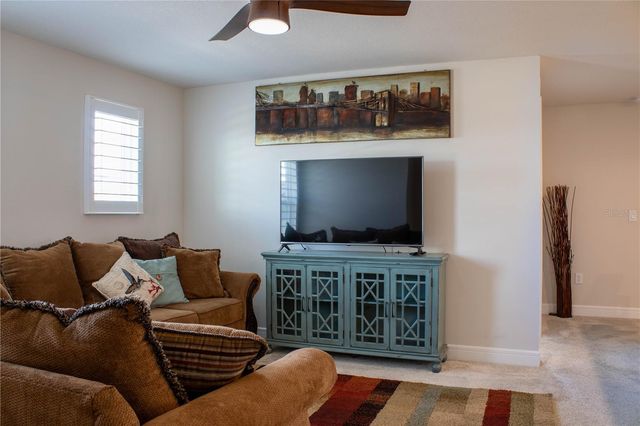 3887 SPRUCE CREEK DRIVE, Lakeland, FL 33811