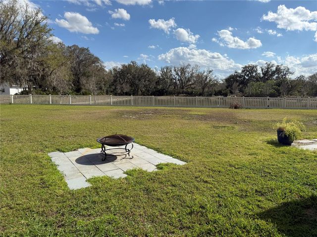 3887 SPRUCE CREEK DRIVE, Lakeland, FL 33811