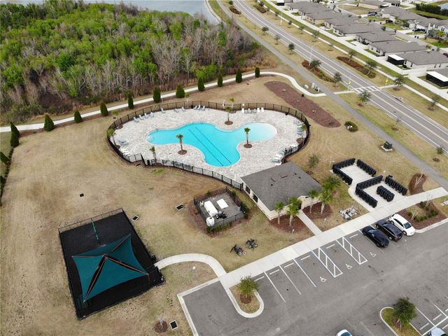 3887 SPRUCE CREEK DRIVE, Lakeland, FL 33811