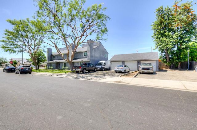 264 Osmun Avenue, Clovis, CA 93612