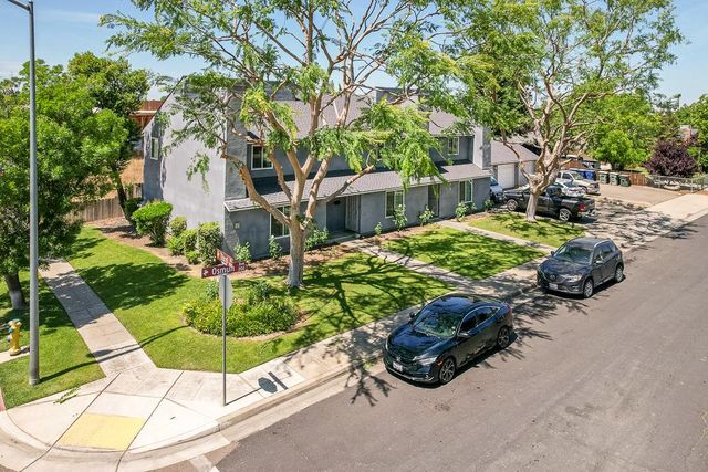 264 Osmun Avenue, Clovis, CA 93612