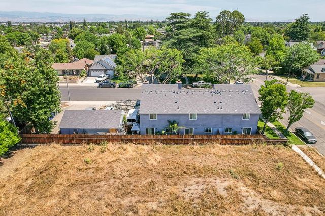 264 Osmun Avenue, Clovis, CA 93612