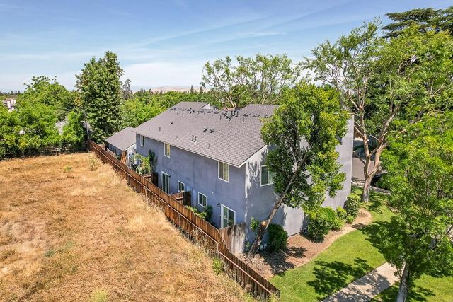 264 Osmun Avenue, Clovis, CA 93612