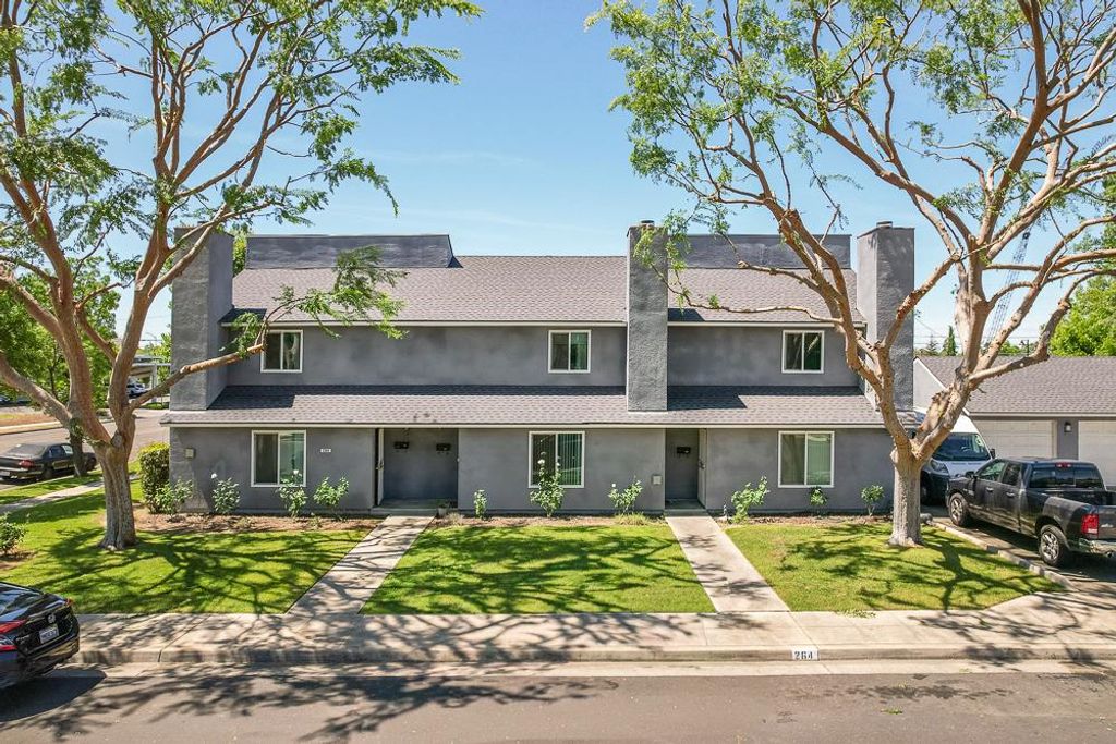 264 Osmun Avenue, Clovis, CA 93612