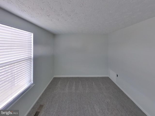 35 GREENLEAF RD, Baltimore, MD 21234