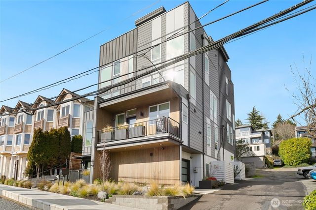 408 Aloha Street, Seattle, WA 98109